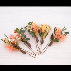 NWOT Set of 9 Dried Flower Hair Pins Coral Pink White